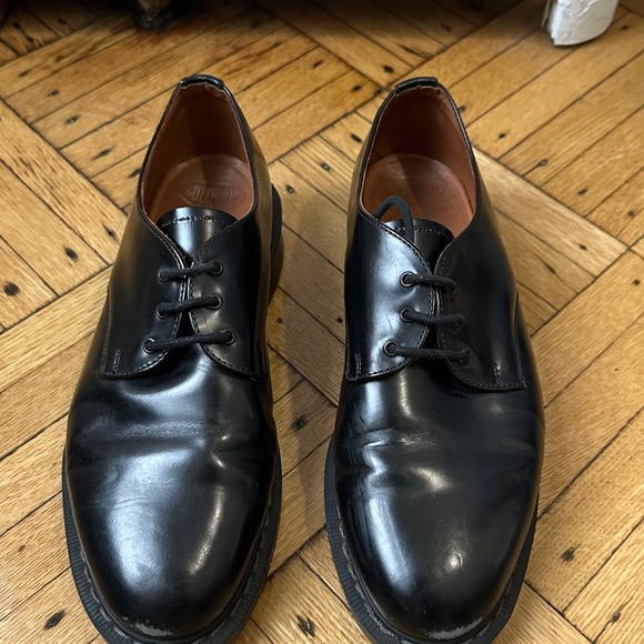 Solovair Black Hi-Shine 3-Eye Gibson Shoe Size UK7/US8 Made in England UNISEX main image 8